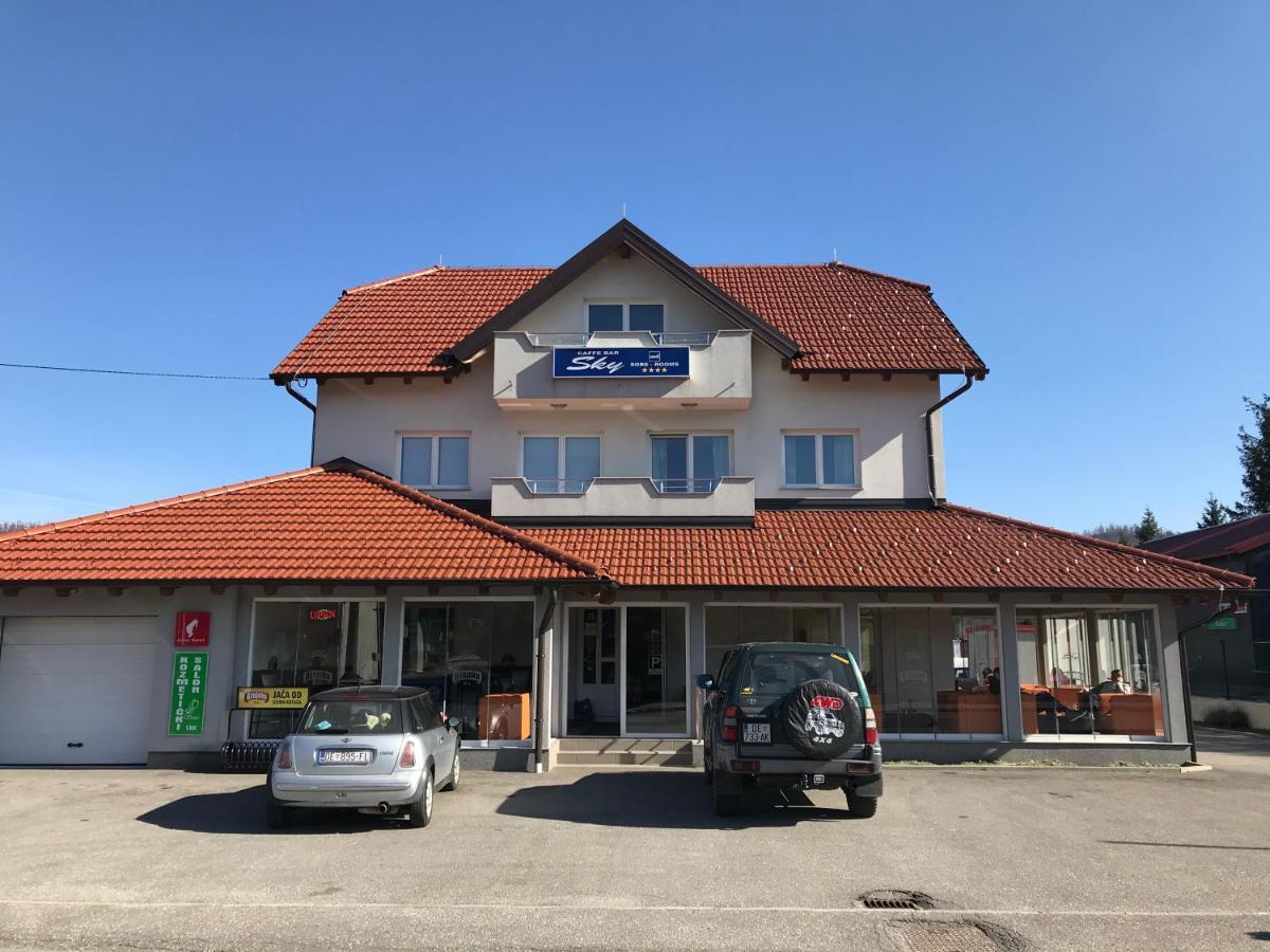 Sobe Sky Hotell Fužine Exteriör bild